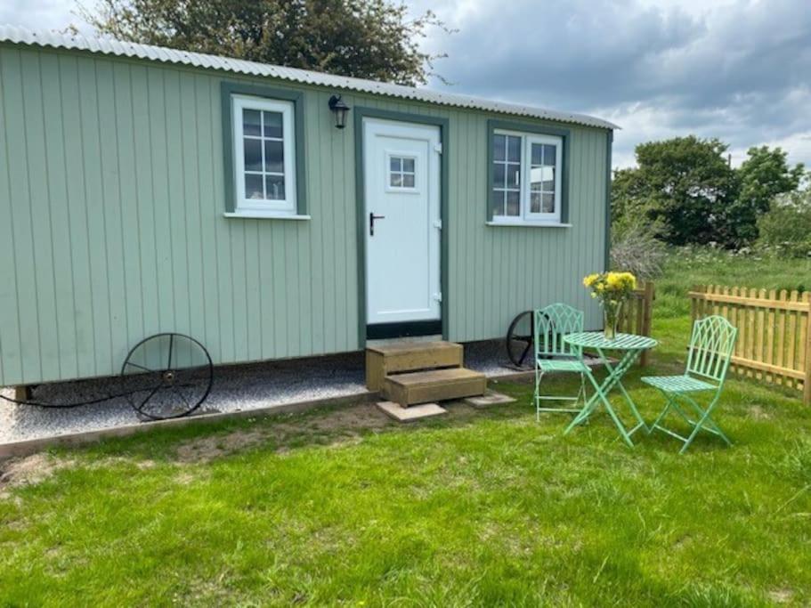 Shepherd Hut Apartment *