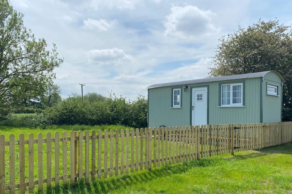 Shepherd Hut Apartment